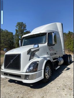 2015 Volvo VNL64T630