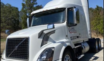 2015 Volvo VNL64T630