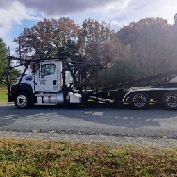 2016 freightliner 114 SD
