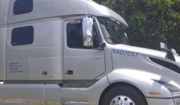 2020 VOLVO VNL42T860